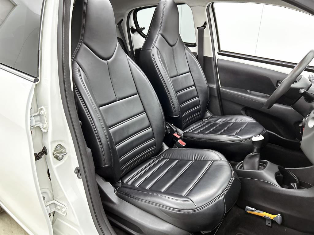 Peugeot 108 72 pk active top! cabrio | rijklaar | lederen bekleding | airco