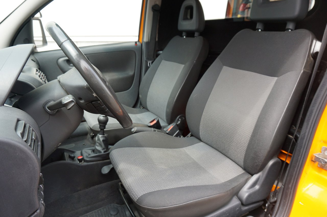 Opel Combo 1.6 Comfort - Nieuwstaat! / Benzine / Marge / Trekhaak / NAP
