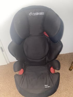 Zitverhoger met rugleuning van maxi cosi