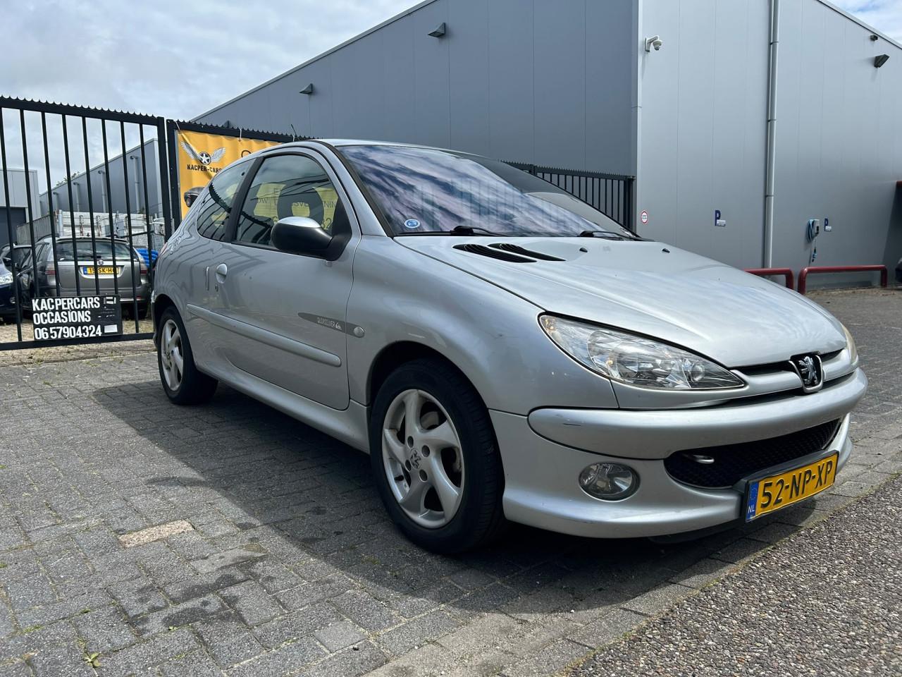 Peugeot 206 1.4-16V Quiksilver Koude Clima/Bluetooth/Elec. Ramen