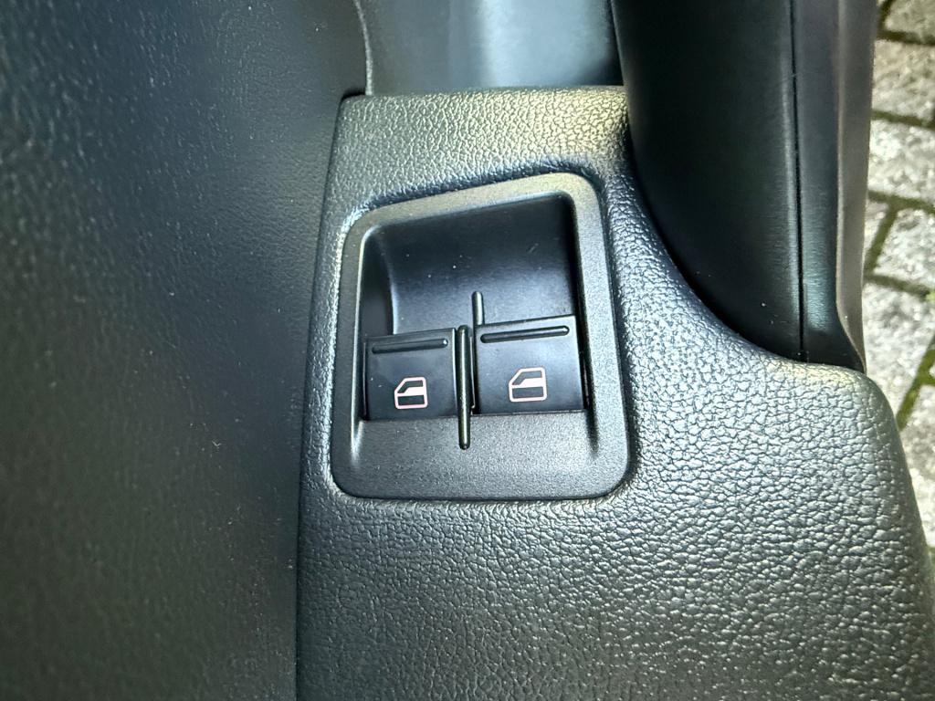 Volkswagen Caddy 2.0 tdi l1h1 bmt comfortline