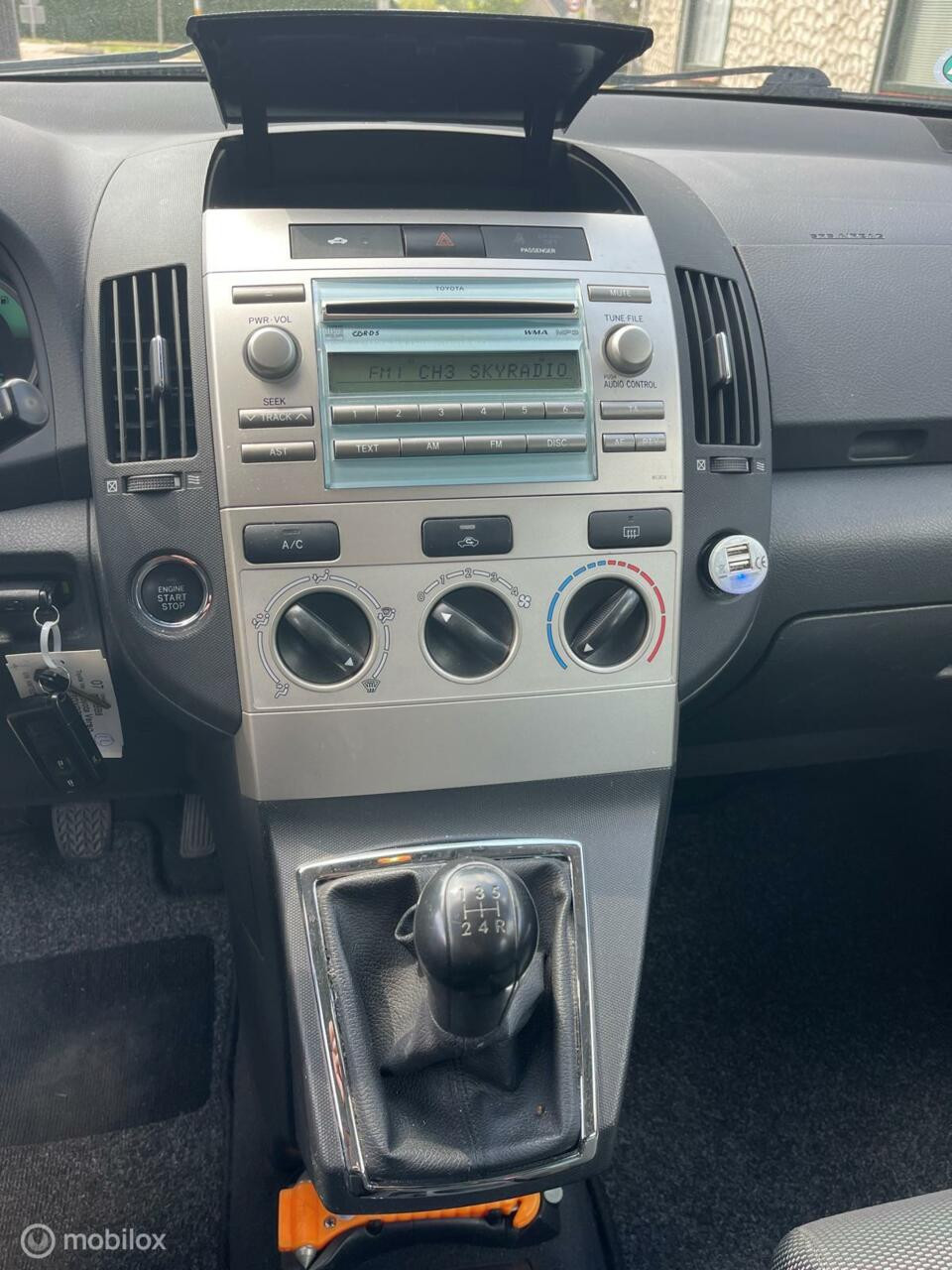 Toyota Corolla Verso 1.6 vvt-i terra