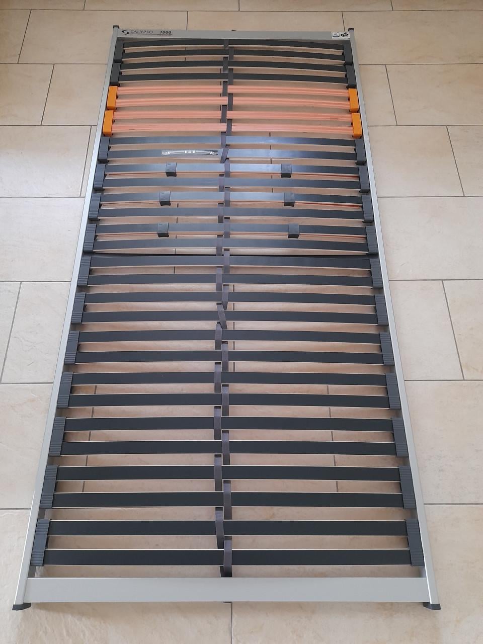 Stevige lattenbodem 100 x 210 (in goede nette staat)