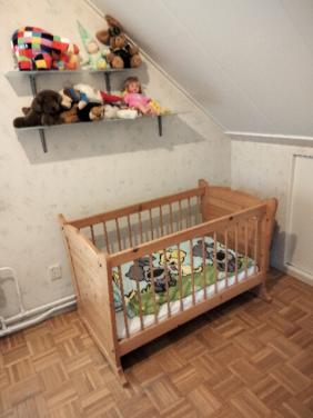 Kinderledikant , compleet matrasje en dekbedje