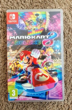 Mario Kart 8 Deluxe - Nintendo Switch