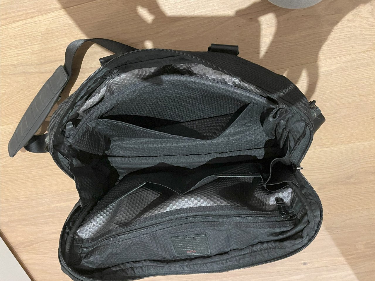 Tumi laptop tas