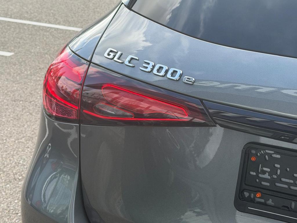 Mercedes-Benz Glc 300e 4matic business line l mbux l led l wegklapbare trek