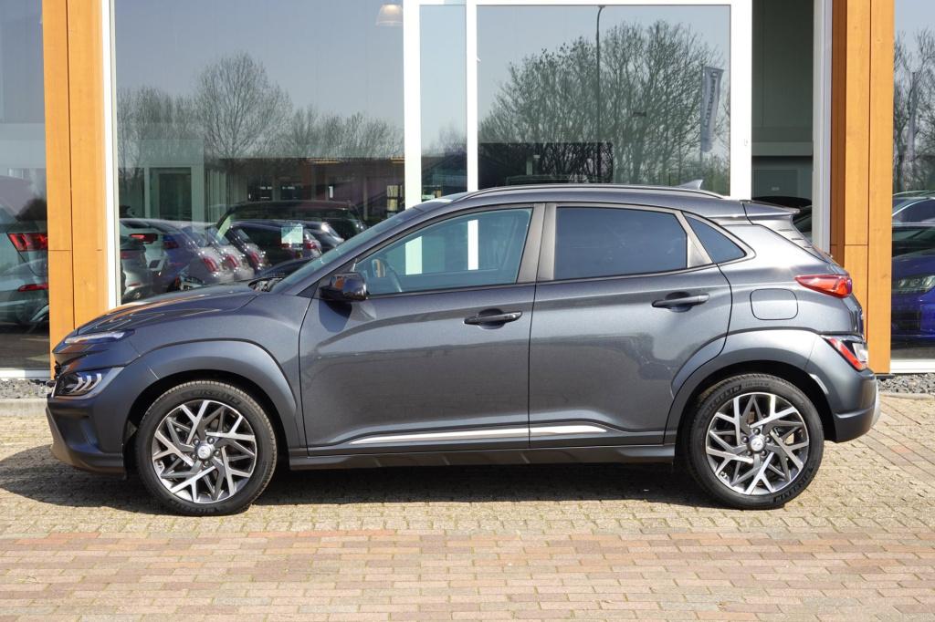 Hyundai Kona 1.6 gdi hev fashion sky