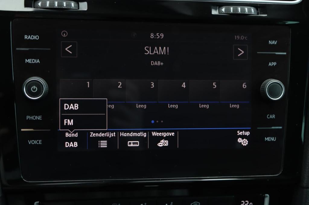 Volkswagen Golf 1.0 tsi highline 115pk dsg7