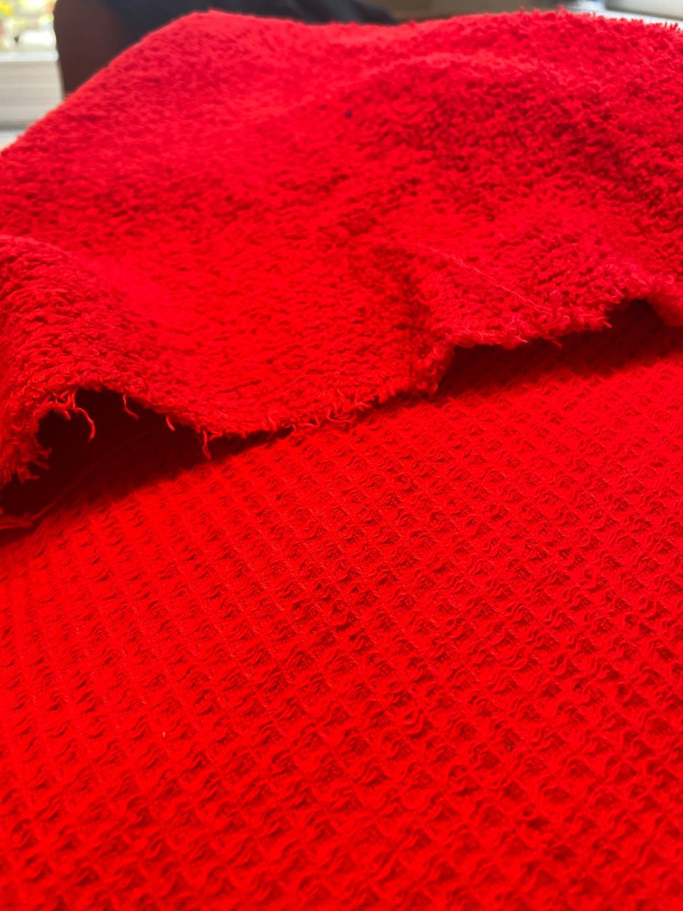 2x ruim 3 meter katoenen badstof. Rood & blauw.