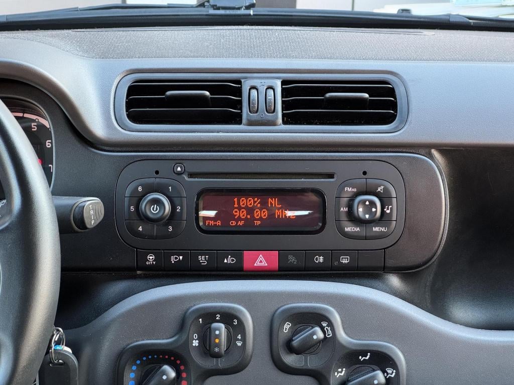 Fiat Panda 1.2 popstar plus pack, 5-persoons!