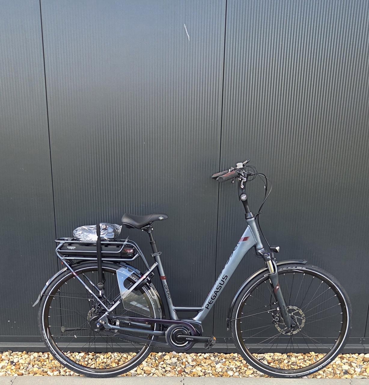 Mooie set Pegasus Opero Evo 5 Di2 Luxe  hybride  418Wh accu 50cm