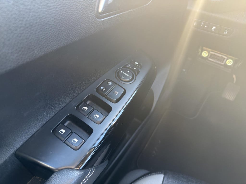 Kia Picanto 1.0 cvvt design edition |navigatie | camera | leder | airco/kli
