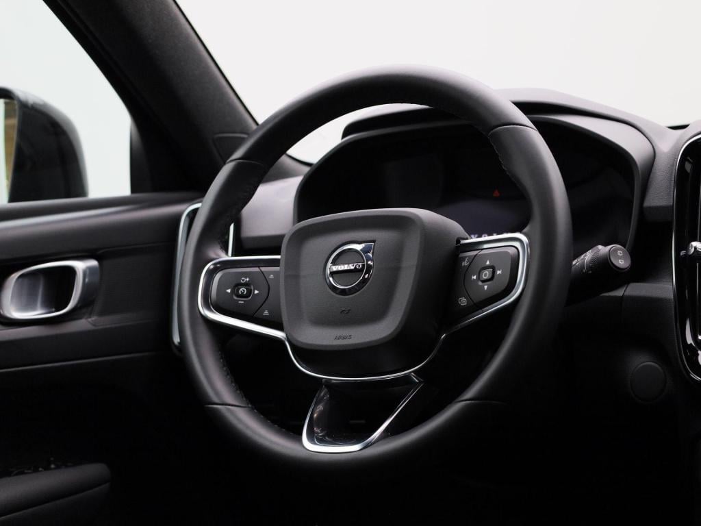 Volvo XC40 recharge core | google navigatie | apple carplay/ android auto |