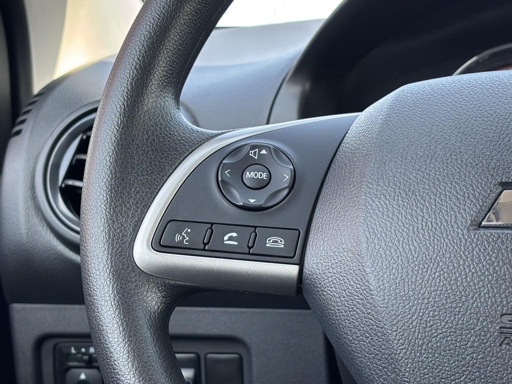 Mitsubishi Space Star 1.2 connect+