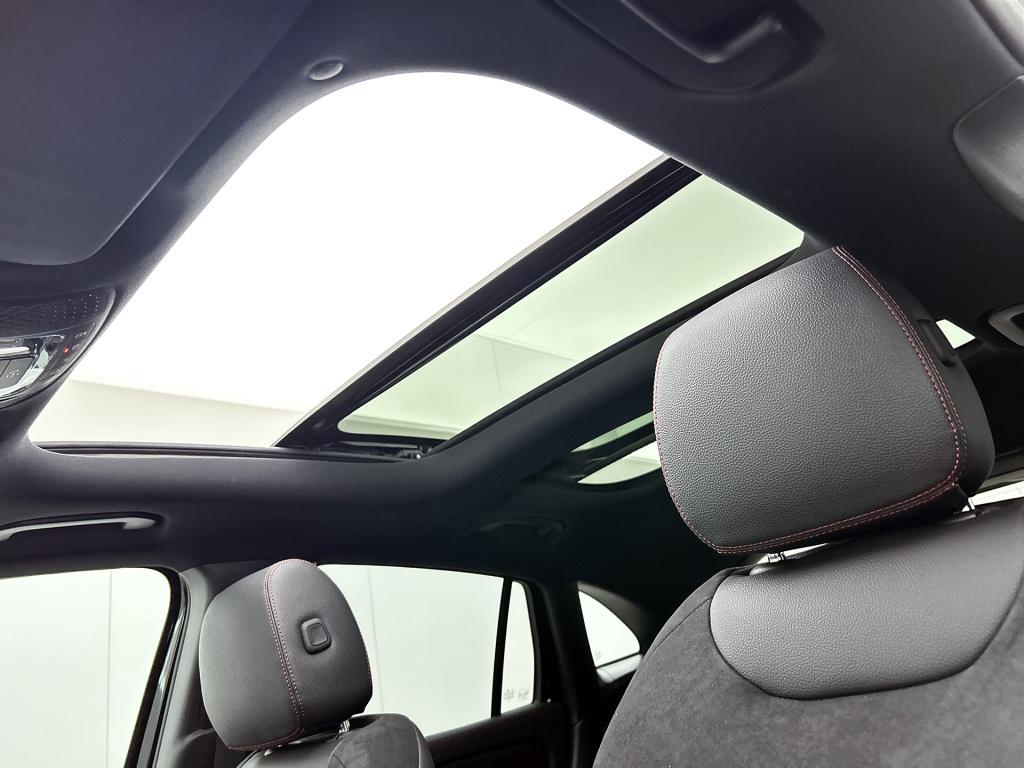 Mercedes-Benz Eqa 250+ business solution amg 71 kwh | nightpakket | panoram