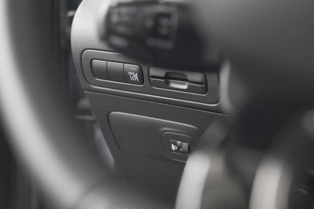 Citroen C3 Aircross puretech 130 eat6 max | allseason banden | parkeersenso