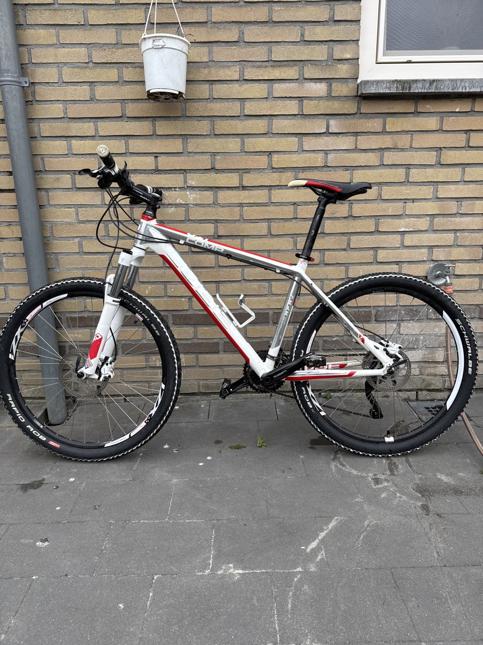 Cube Ltd 18 inch frame