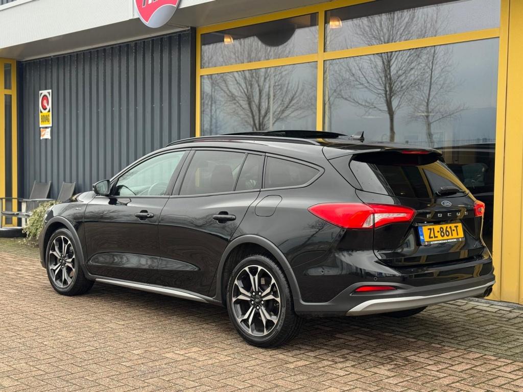 Ford Focus wagon 1.0 ecob. active bns | pano | led | bovag