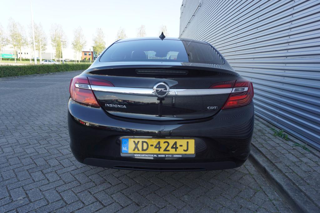 Opel Insignia 1.6 cdti innovation automaat - airco / navi / cruise / elektr