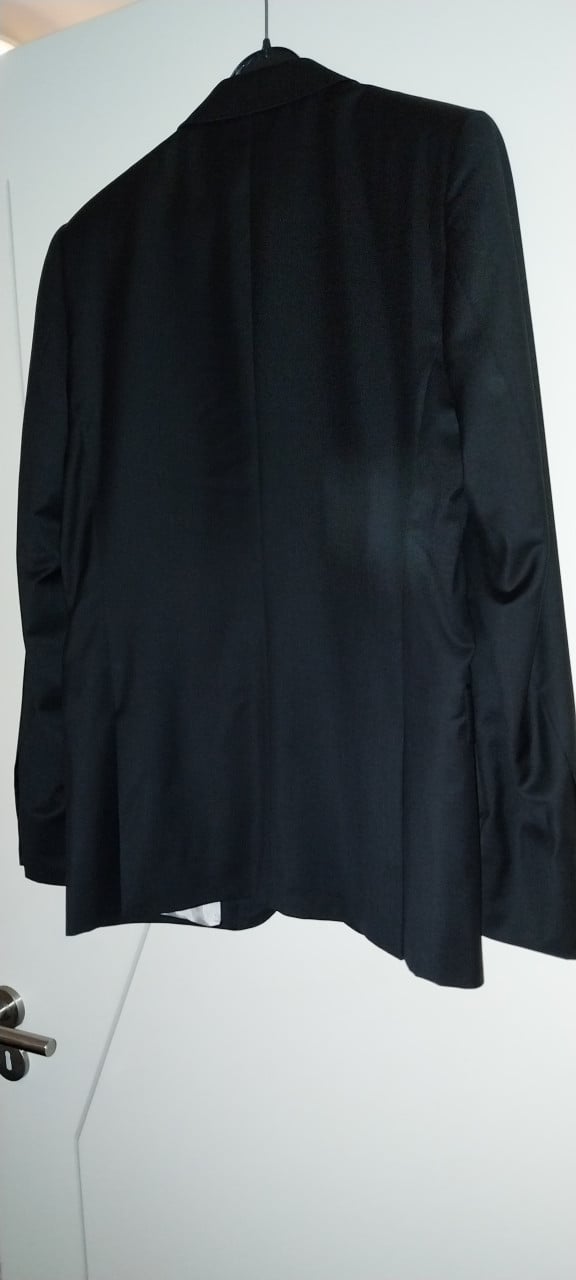 Te koop: zeer net pak/ kostuum Studio Milano maat 46