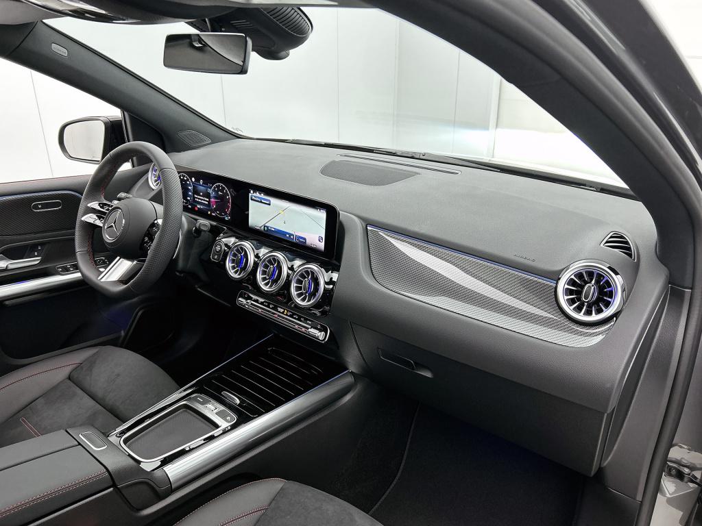 Mercedes-Benz B-Klasse 180 business solution amg | nightpakket | smartphone