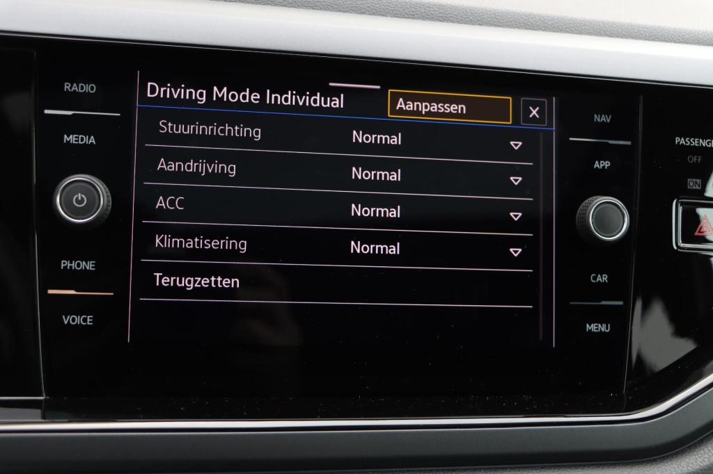 Volkswagen Taigo 1.5 tsi r-line business 150pk dsg7
