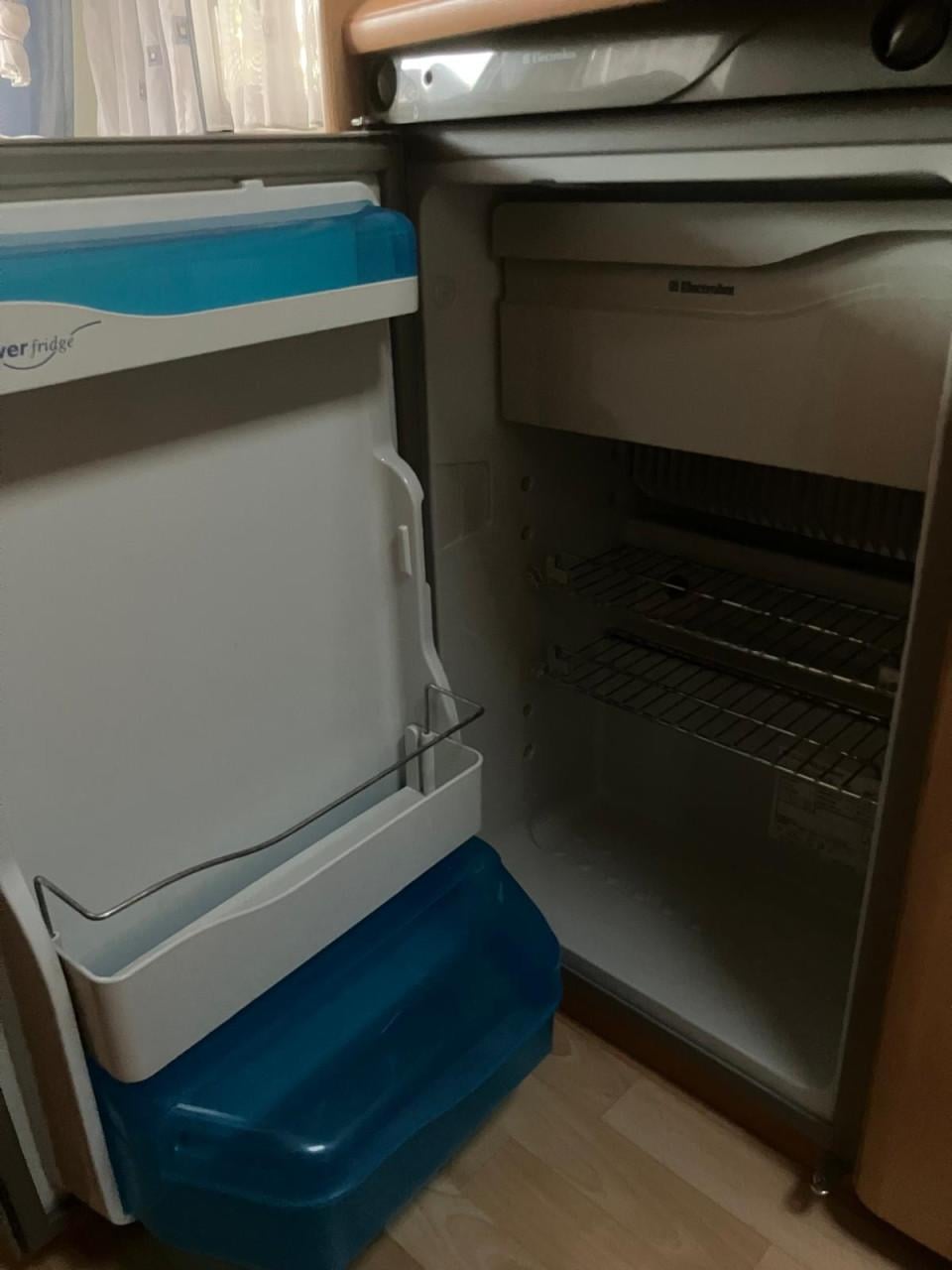 Hobby De Luxe Easy 450 bouwjaar 2002 – Zeer compleet