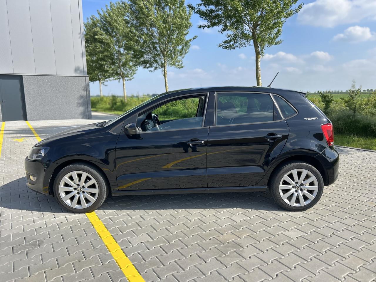Volkswagen Polo 1.4-16V R-LINE|APK|CARPLAY|AIRCO|ISO-FIX|