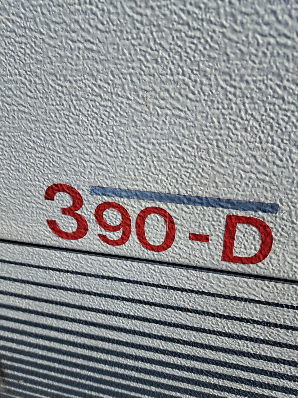 Beyerland 390-D caravan