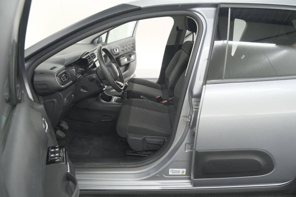 Citroen C3 puretech 110 max | keyless entry/start | camera | navigatie | pa