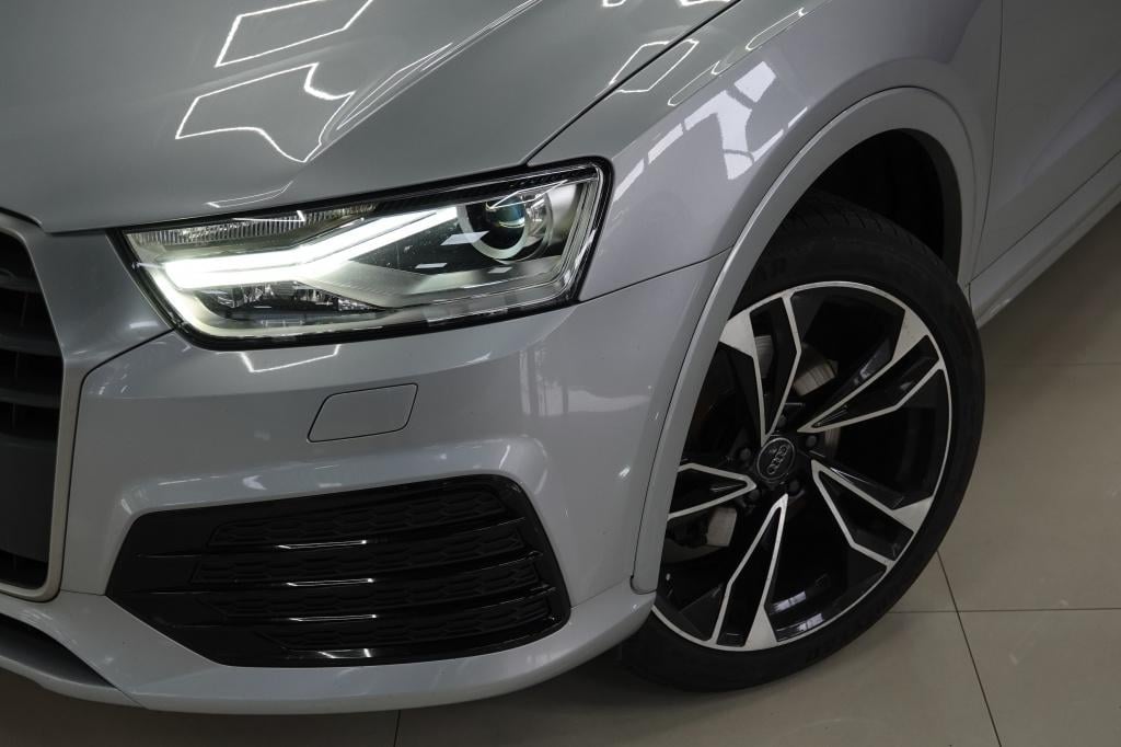 Audi Q3 1.4 tfsi | cruise | keyless | led |