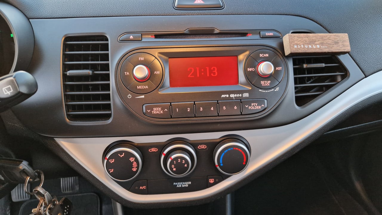 Kia Picanto 1.0 CVVT - 5 deurs - Airco - Elektrische ramen