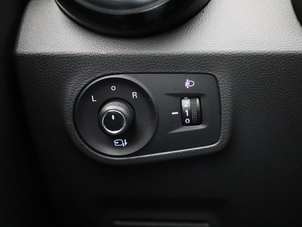 MG Zs-ev mg luxury 45 kwh aut.| panoramadak | leder | navigatie | camera | 