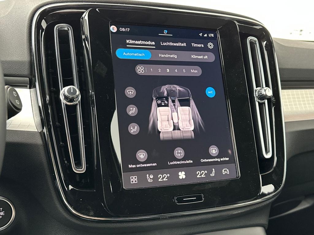 Volvo XC40 b4 204pk plus dark| 360camera| elek.stoelen| h&k sound|