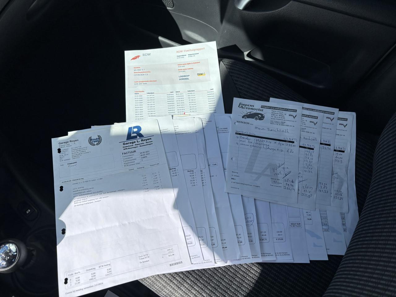 Citroën C3 1.4 I 2005 Grijs | 134.237 KM NAP | NIEUWE APK!