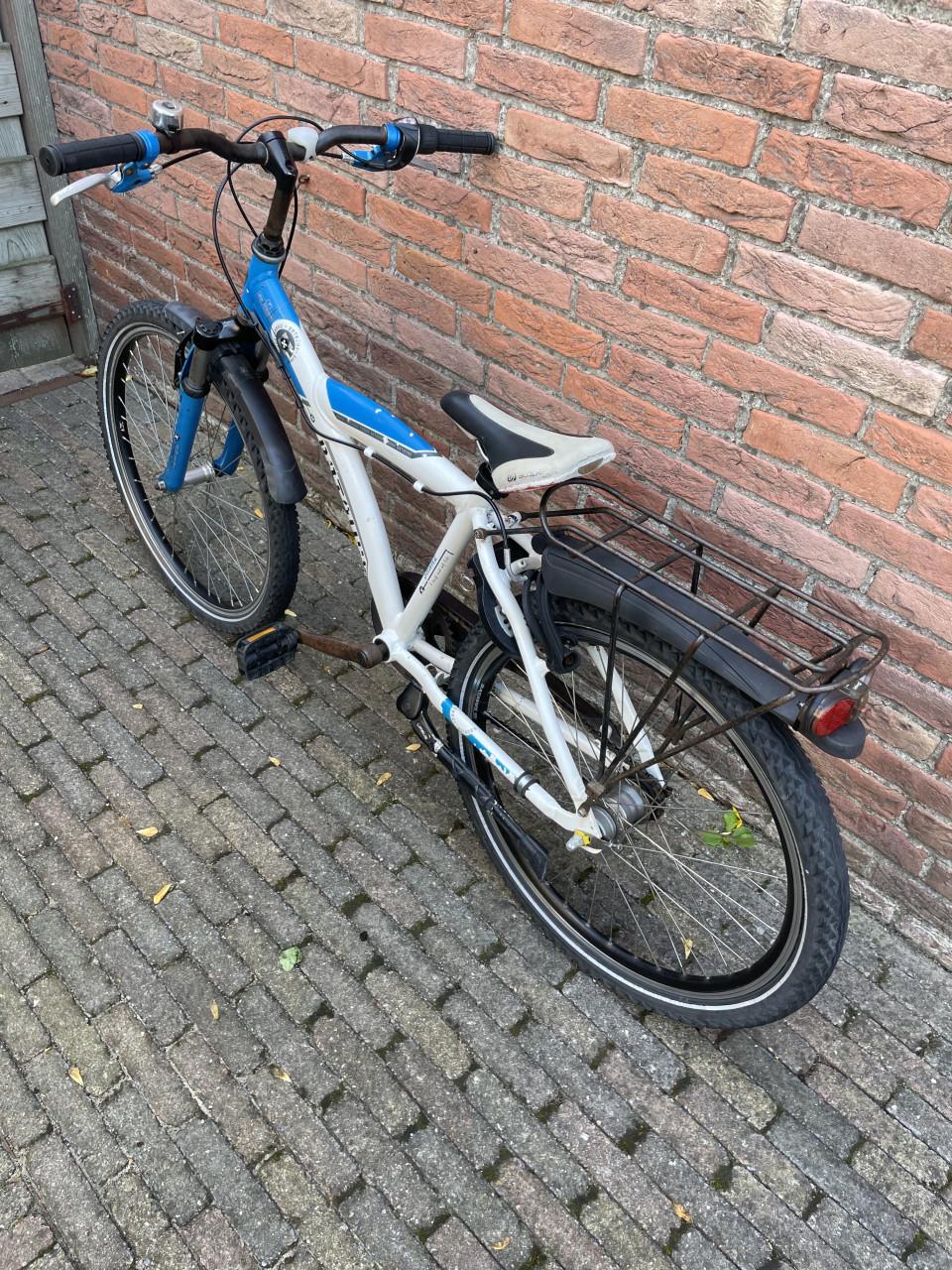 Batavus Snake 24 inch. Jongensfiets.