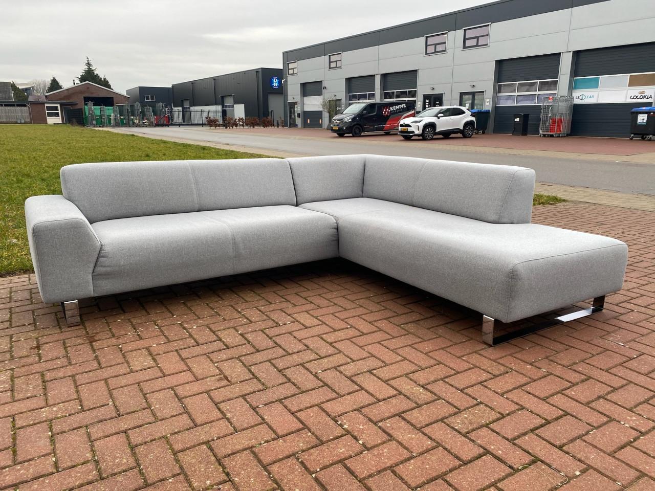 Montel Grijze Stoffen Hoekbank-Modern & stijlvol – Gratis Levering NL