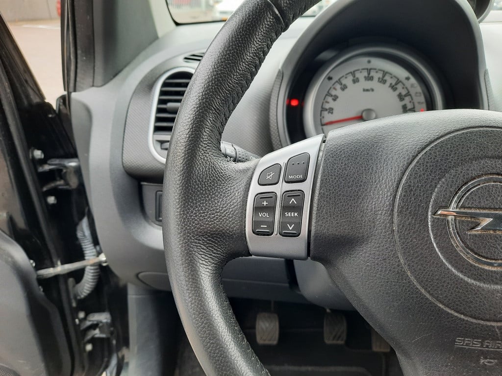 Opel Agila 1.0 edition