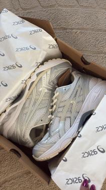 Asics nieuw in doos