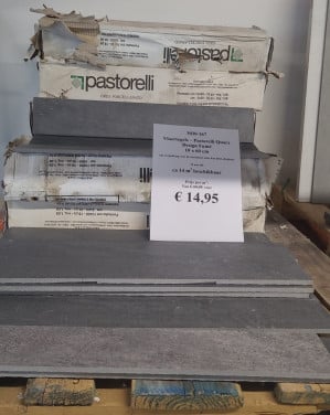 3030-167 ca 2 m² Pastorelli tegels, 10x60 cm, grijs,van € 77,32 per m² voor
