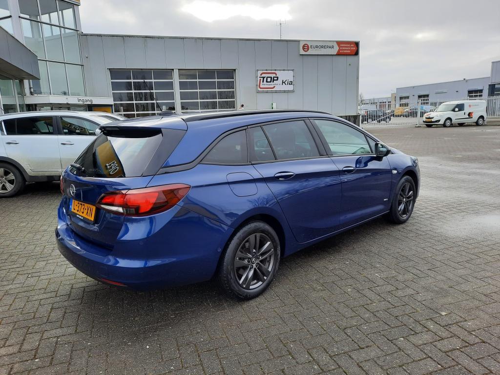 Opel Astra sports tourer 1.2 design & tech