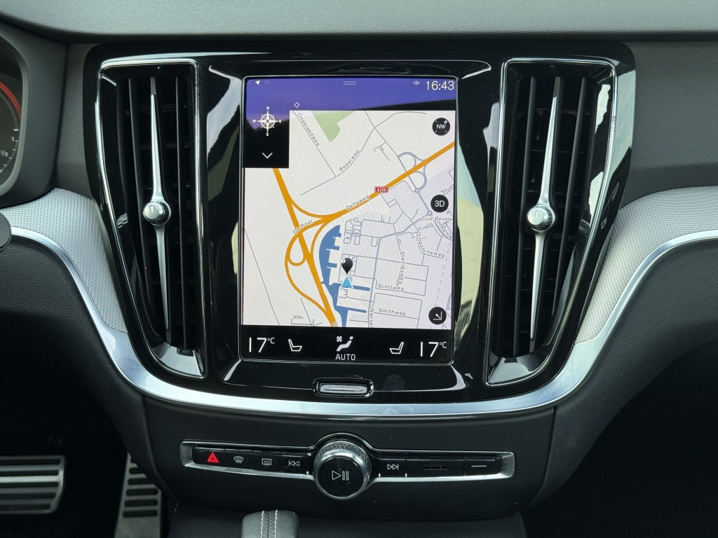 Volvo V60 t6 340pk recharge r-design| panodak| adap.cruise| trekhaak| stan