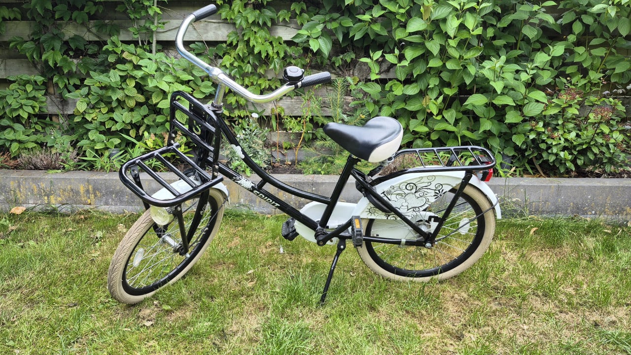 Fiets meisjesfiets omafiets transport zwart wit 20" bloemen