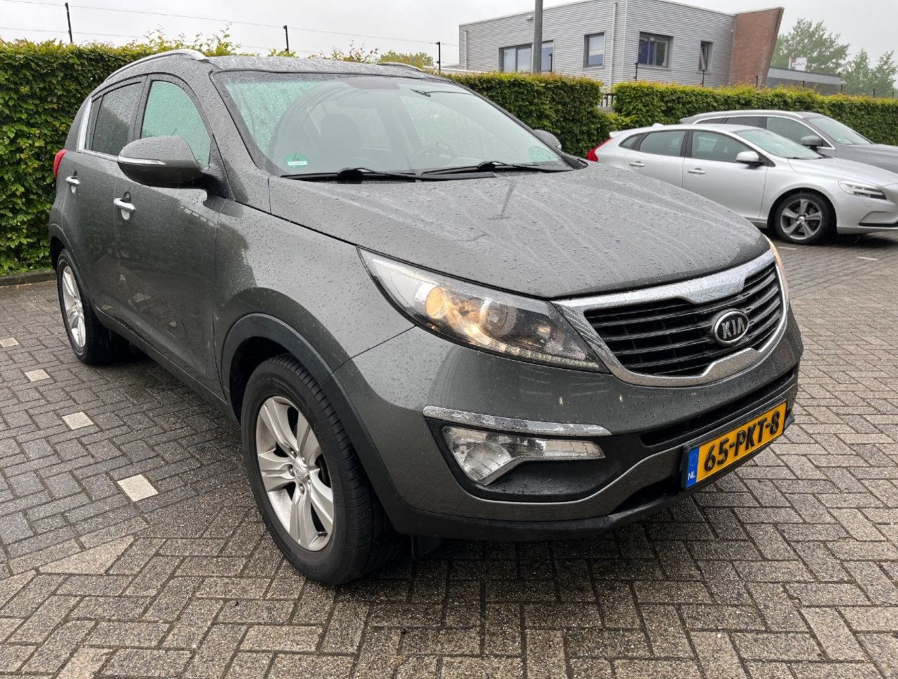Kia Sportage 2.0 CVVT – Comfort, Ruimte en Stijl! jaar apk, beurt, 3m gar.