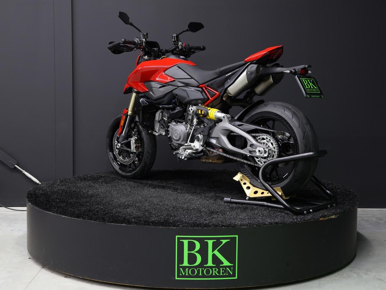 HYPERMOTARD V2 | BTW Motor