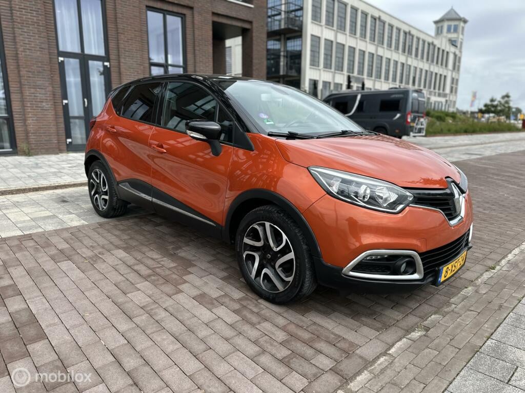 Renault Captur 0.9 TCe Helly Hansen kmst178.801 Nap BJ2014