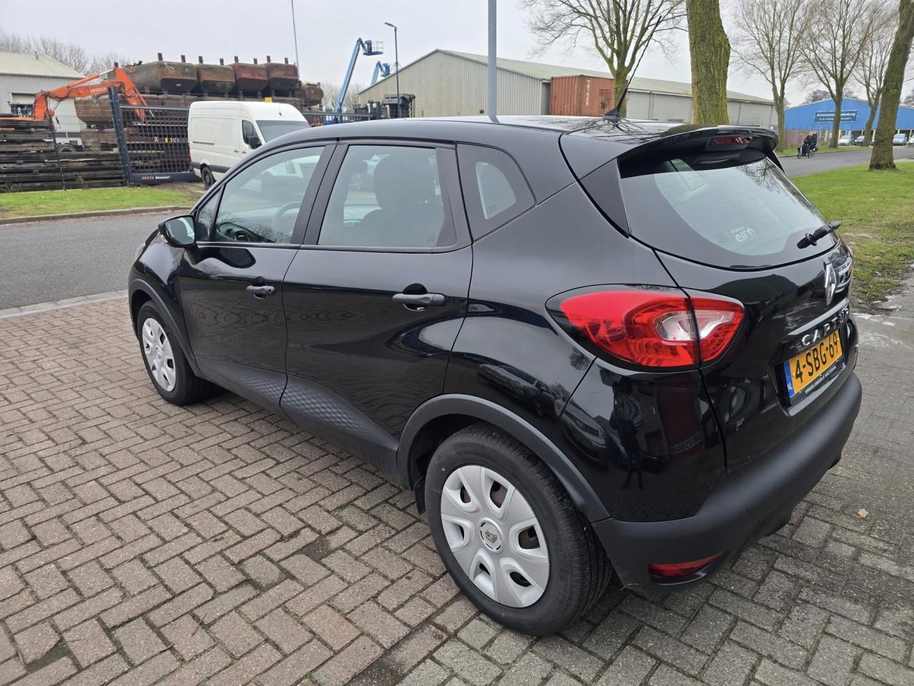Renault Captur 0.9 TCe – Bouwjaar 2013 Prijs: € 4.850