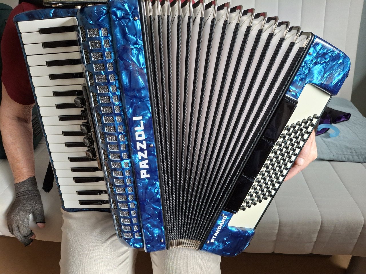 Accordeon 72 bas blauw