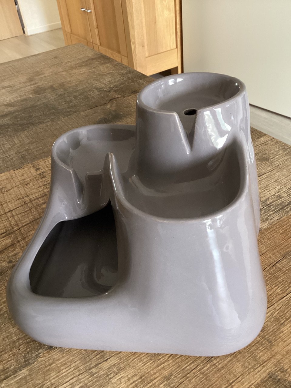 Miaustore kleine keramische drinkfontein